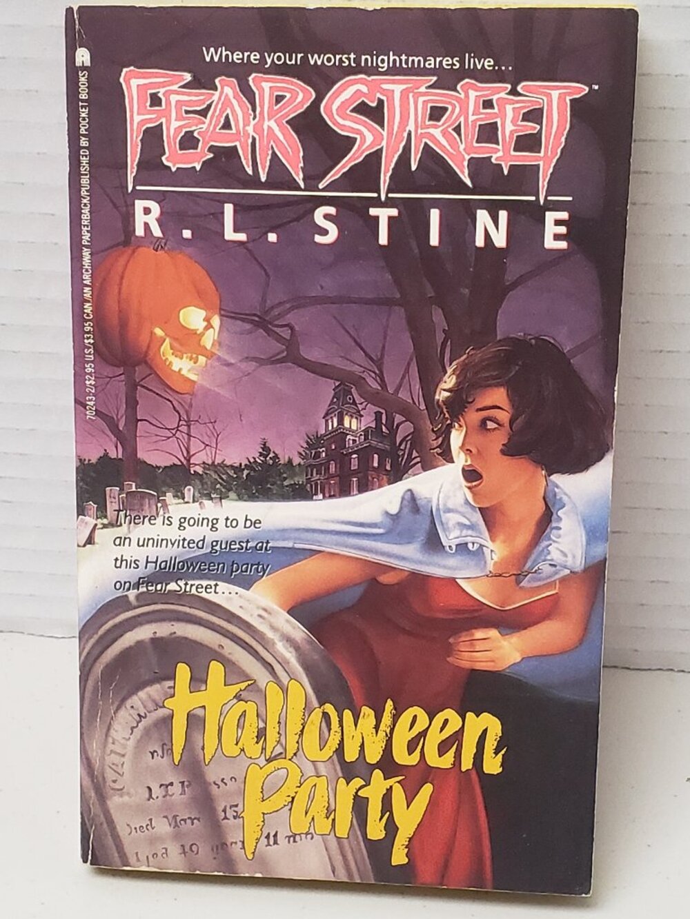Fear Street: Halloween Party By R.L. Stine Softcover Book